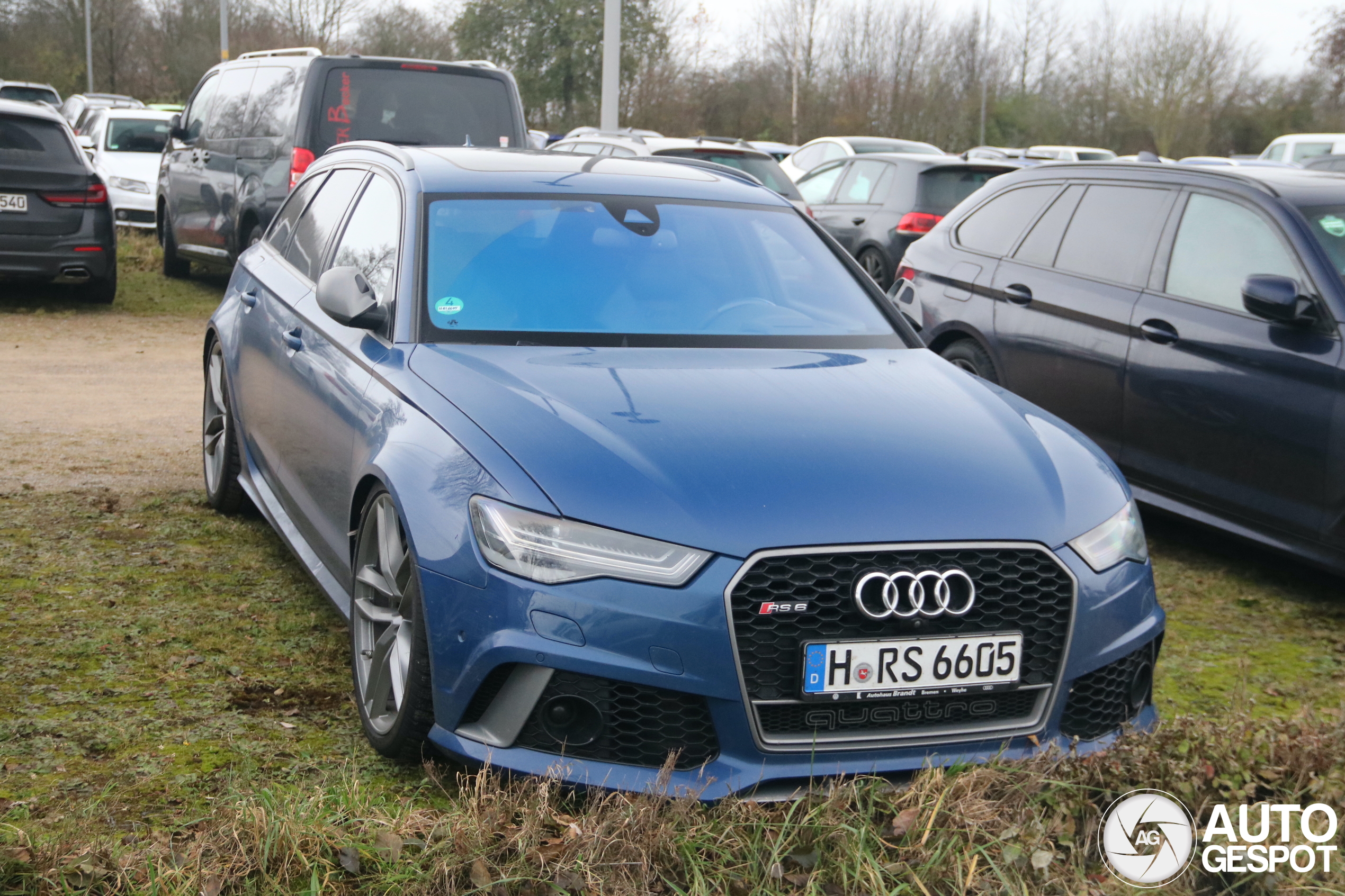 Audi RS6 Avant C7 2015