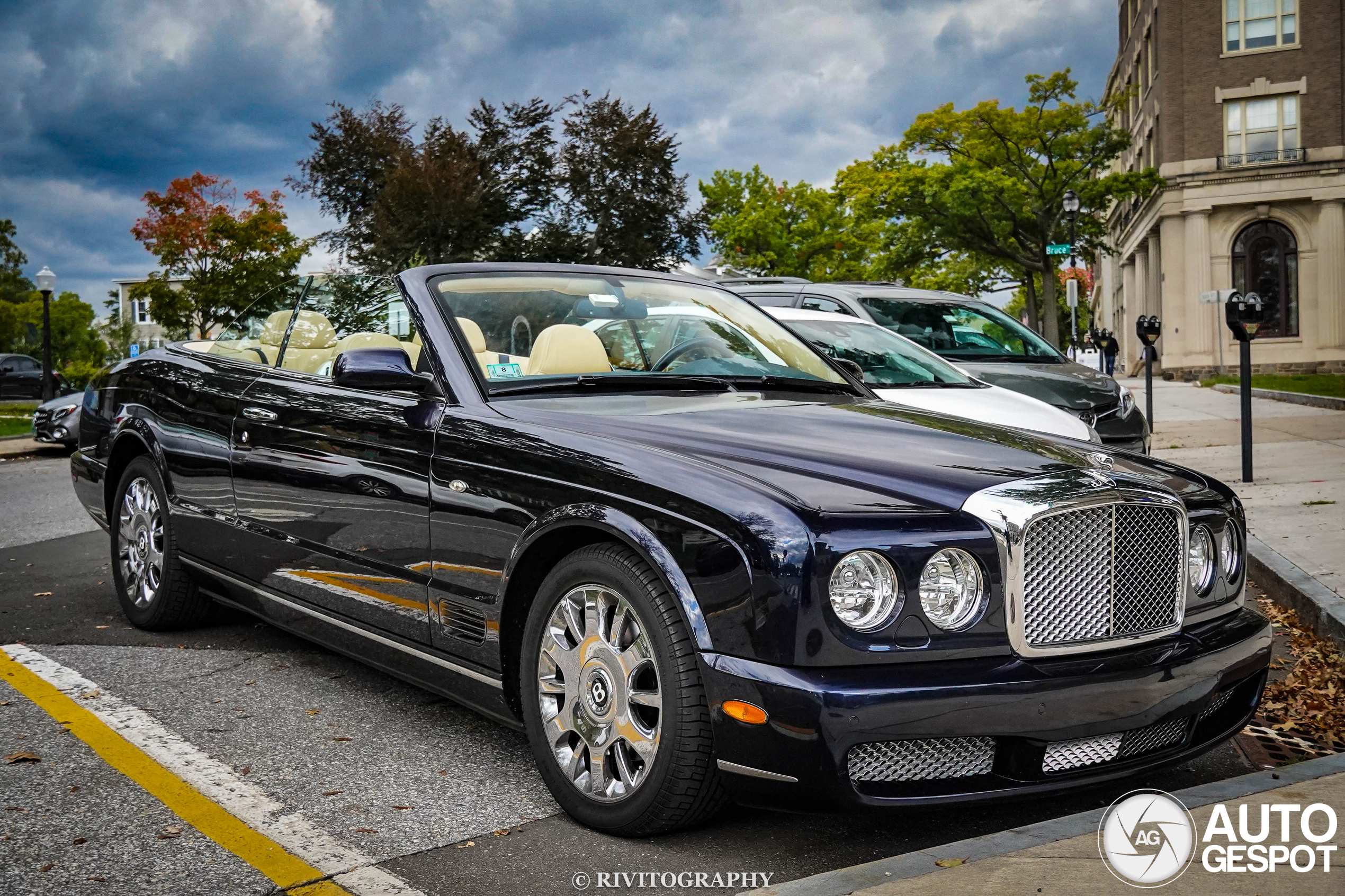 Bentley Azure 2006