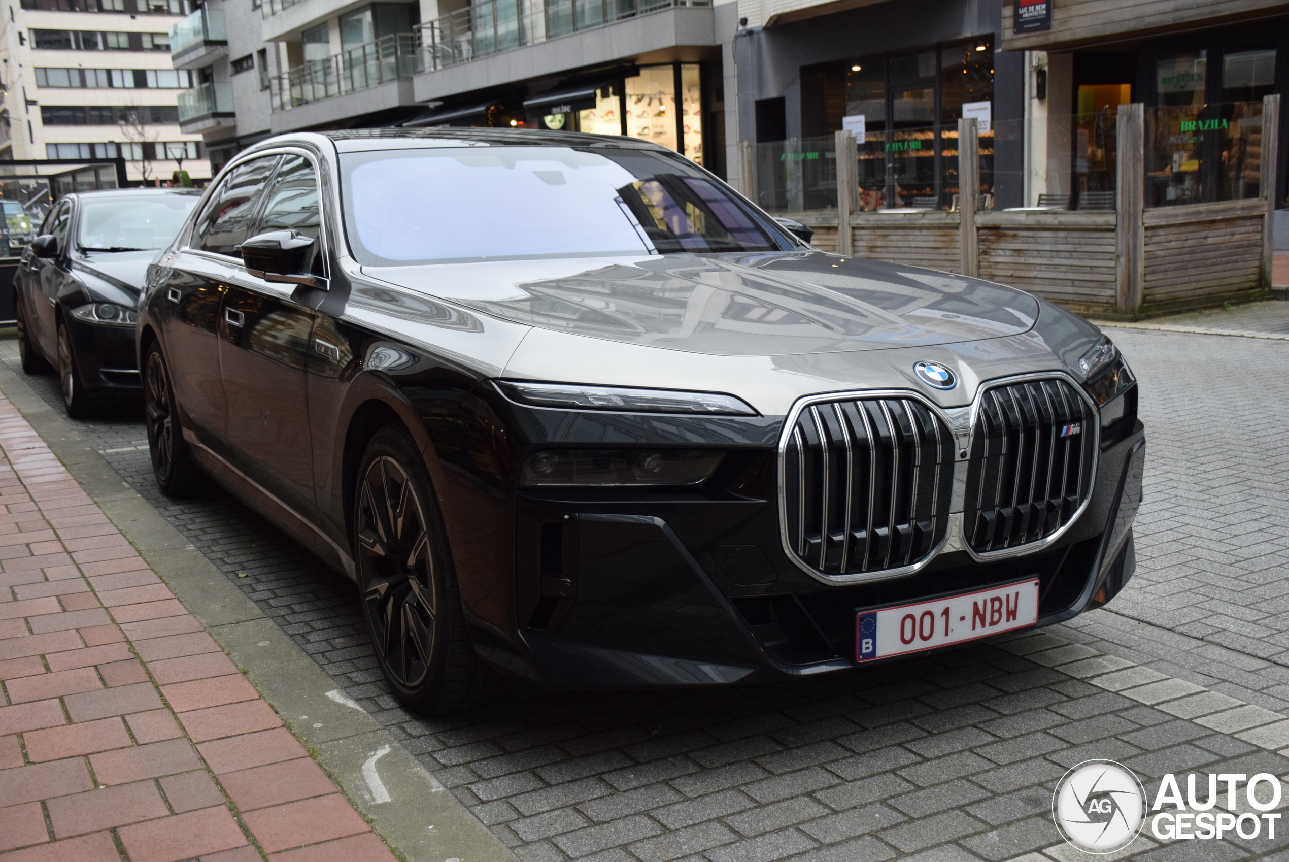 BMW M760e xDrive