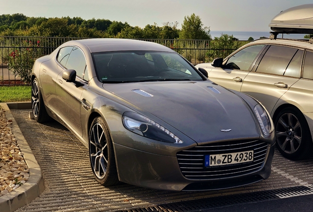 Aston Martin Rapide S