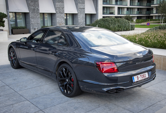 Bentley Flying Spur Hybrid S