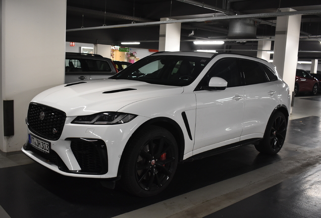 Jaguar F-PACE SVR 2021