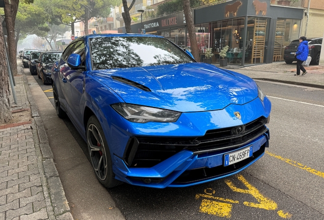 Lamborghini Urus S