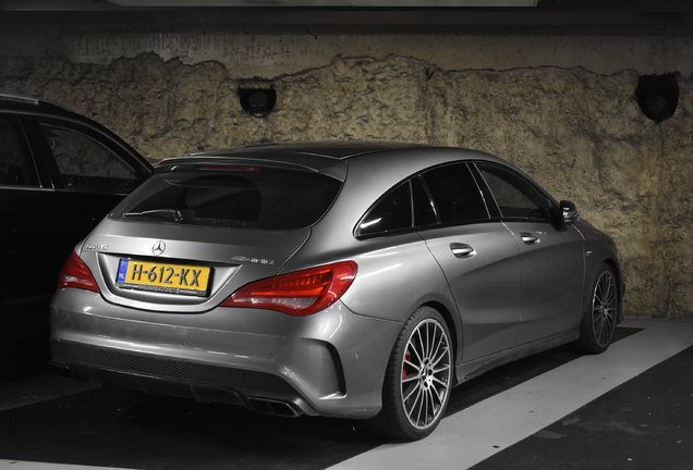 Mercedes-Benz CLA 45 AMG Shooting Brake