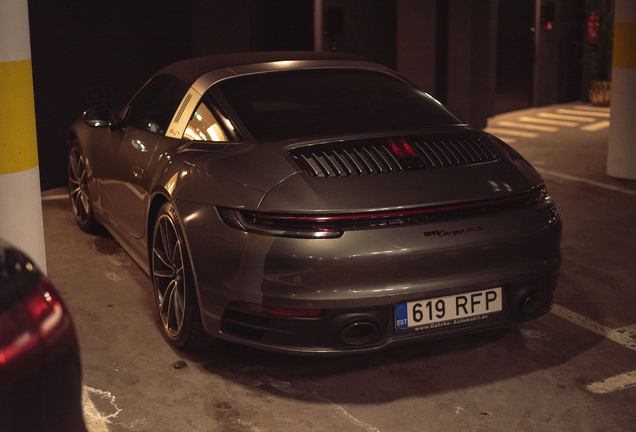 Porsche 992 Targa 4S