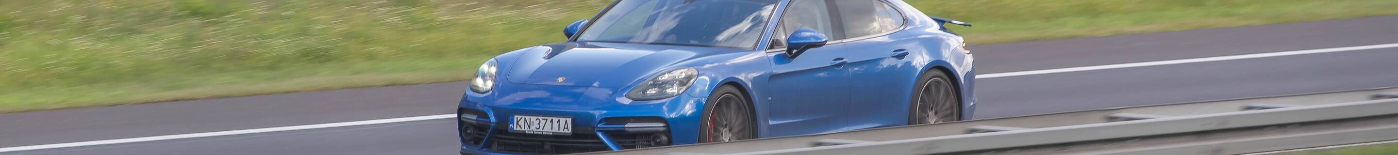 Porsche 971 Panamera Turbo