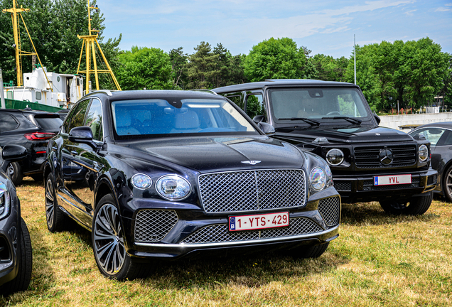 Bentley Bentayga V8 2021