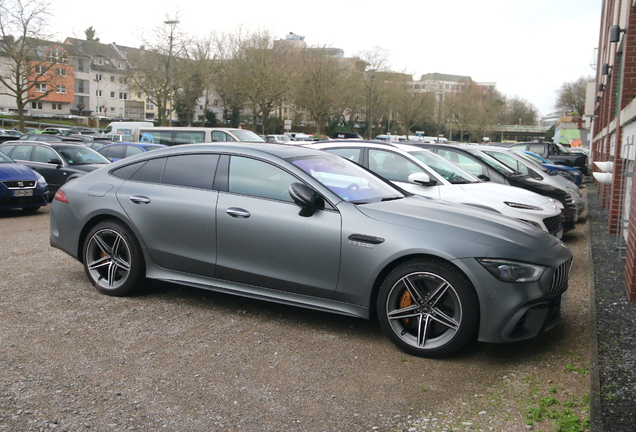 Mercedes-AMG GT 63 S X290