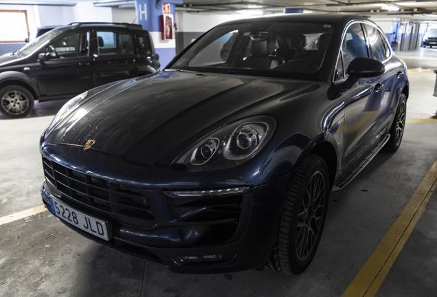 Porsche 95B Macan Turbo