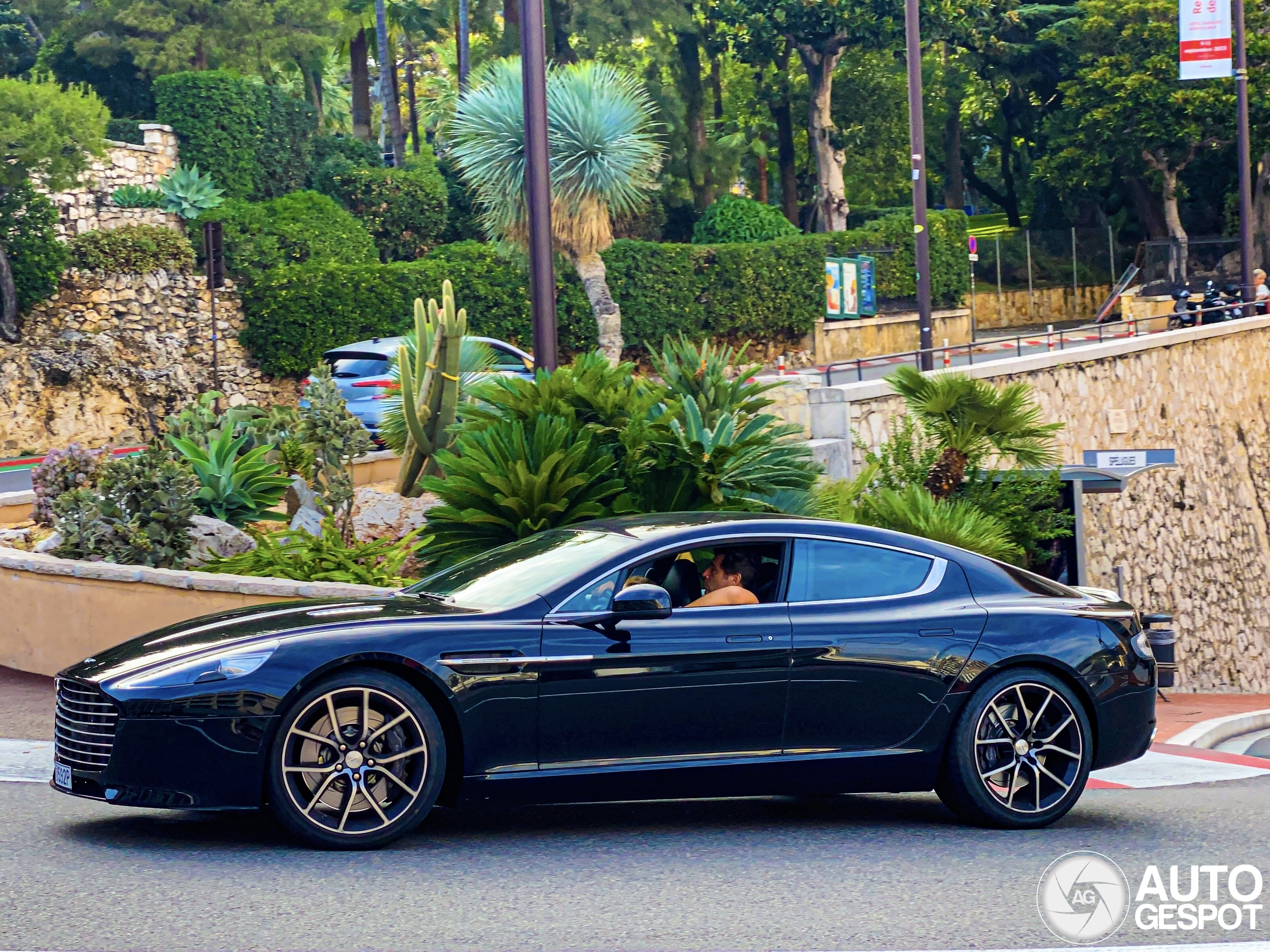 Aston Martin Rapide S