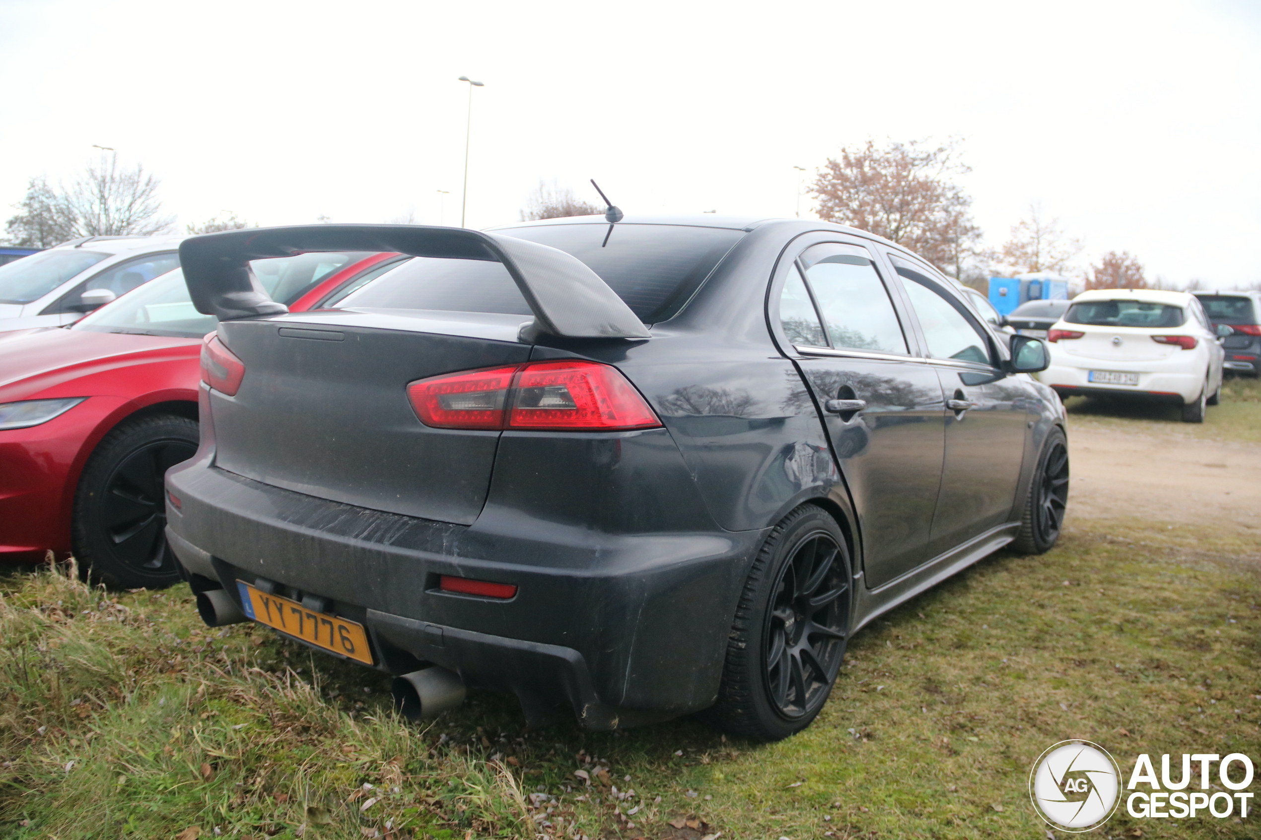 Mitsubishi Lancer Evolution X