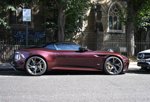 Aston Martin DBS Superleggera