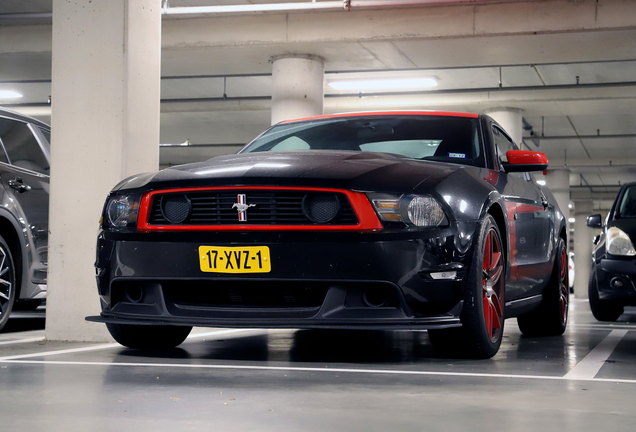 Ford Mustang Boss 302 Laguna Seca 2012