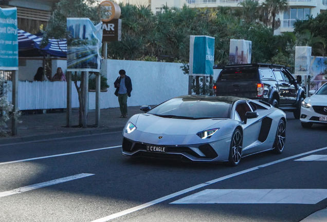 Lamborghini Aventador S LP740-4 Roadster