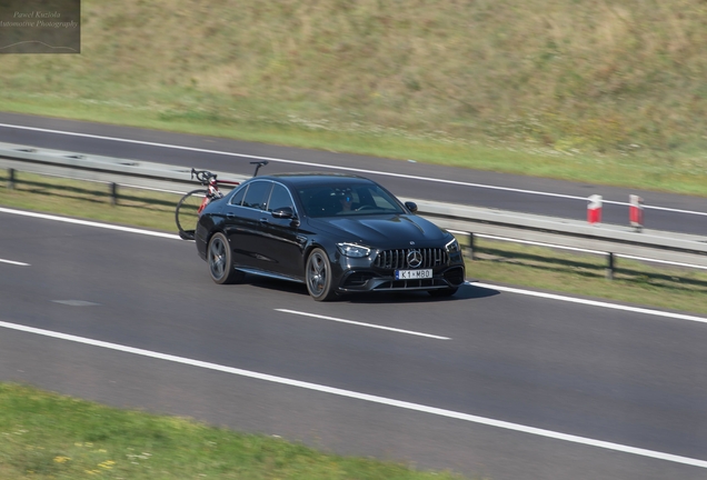 Mercedes-AMG E 63 S W213 2021