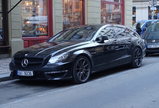 Mercedes-Benz CLS 63 AMG S X218 Shooting Brake