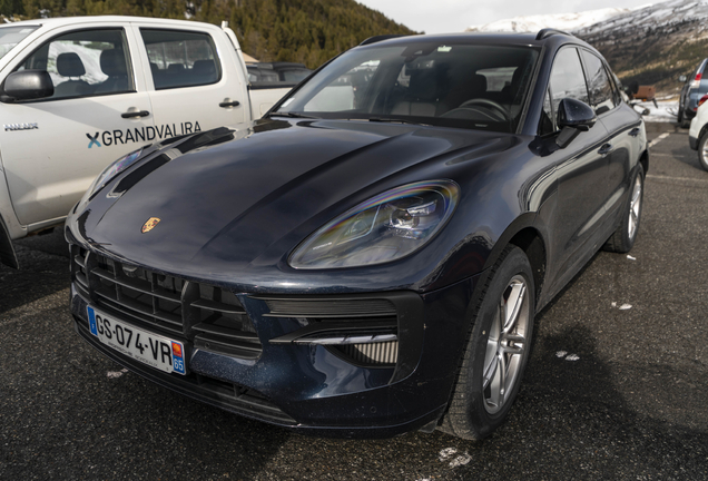 Porsche 95B Macan GTS MkII