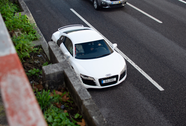 Audi R8