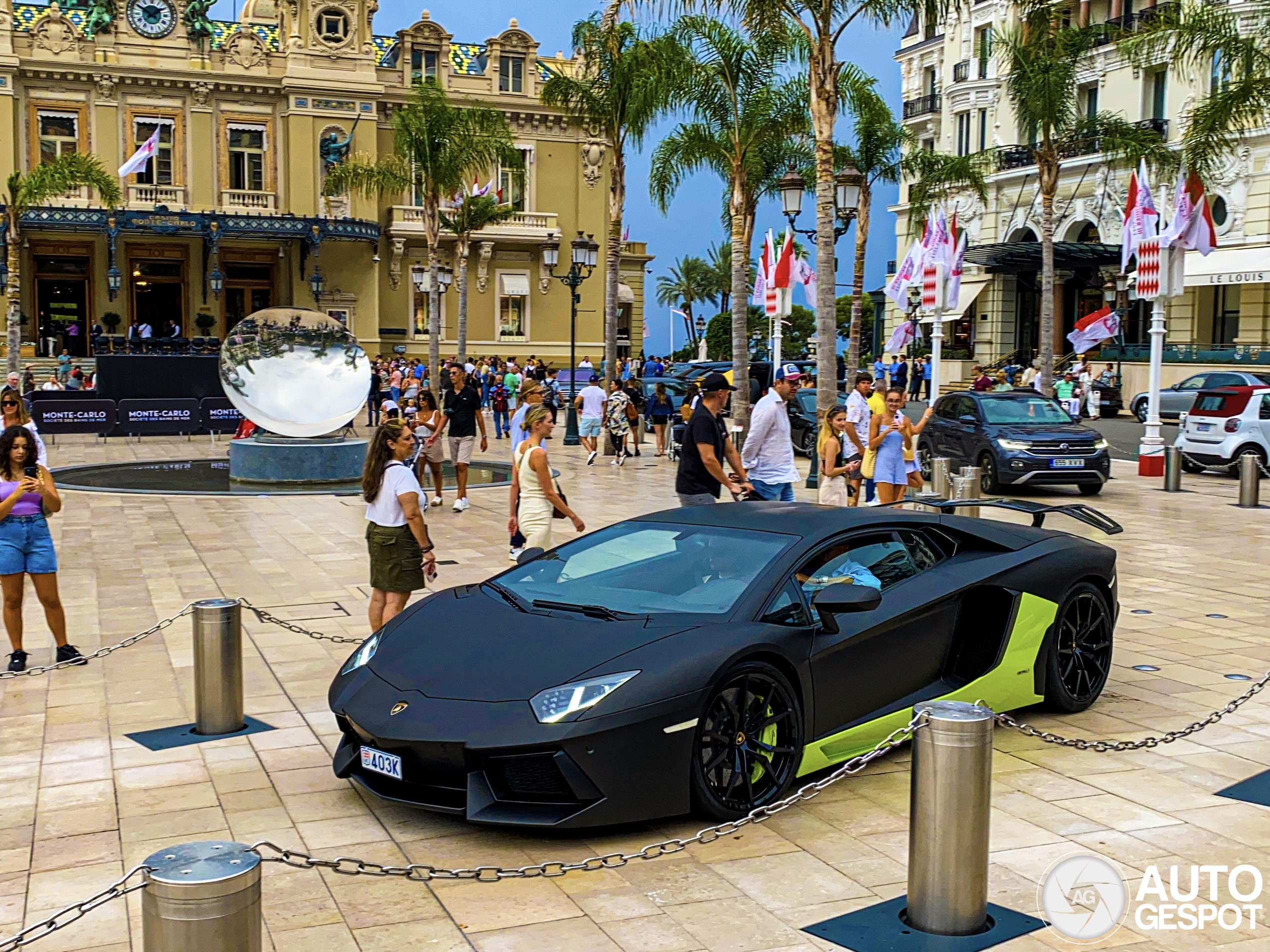 Lamborghini Aventador LP700-4