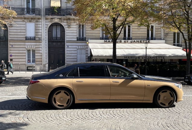 Mercedes-Maybach S 680 X223 Virgil Abloh Edition