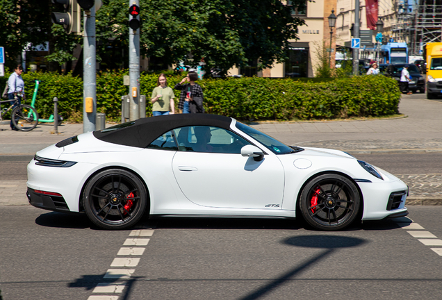 Porsche 992 Carrera GTS Cabriolet