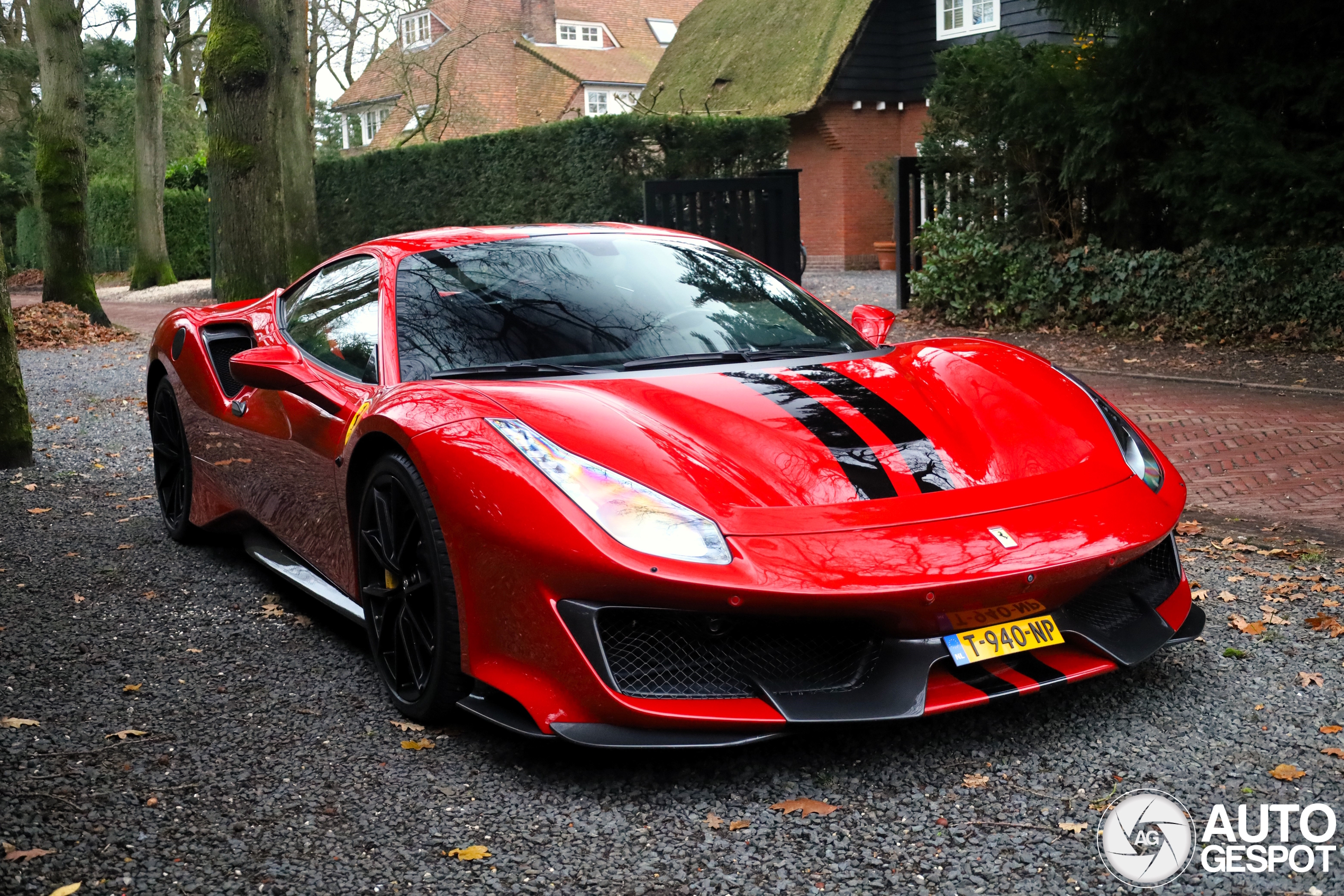 Ferrari 488 Pista