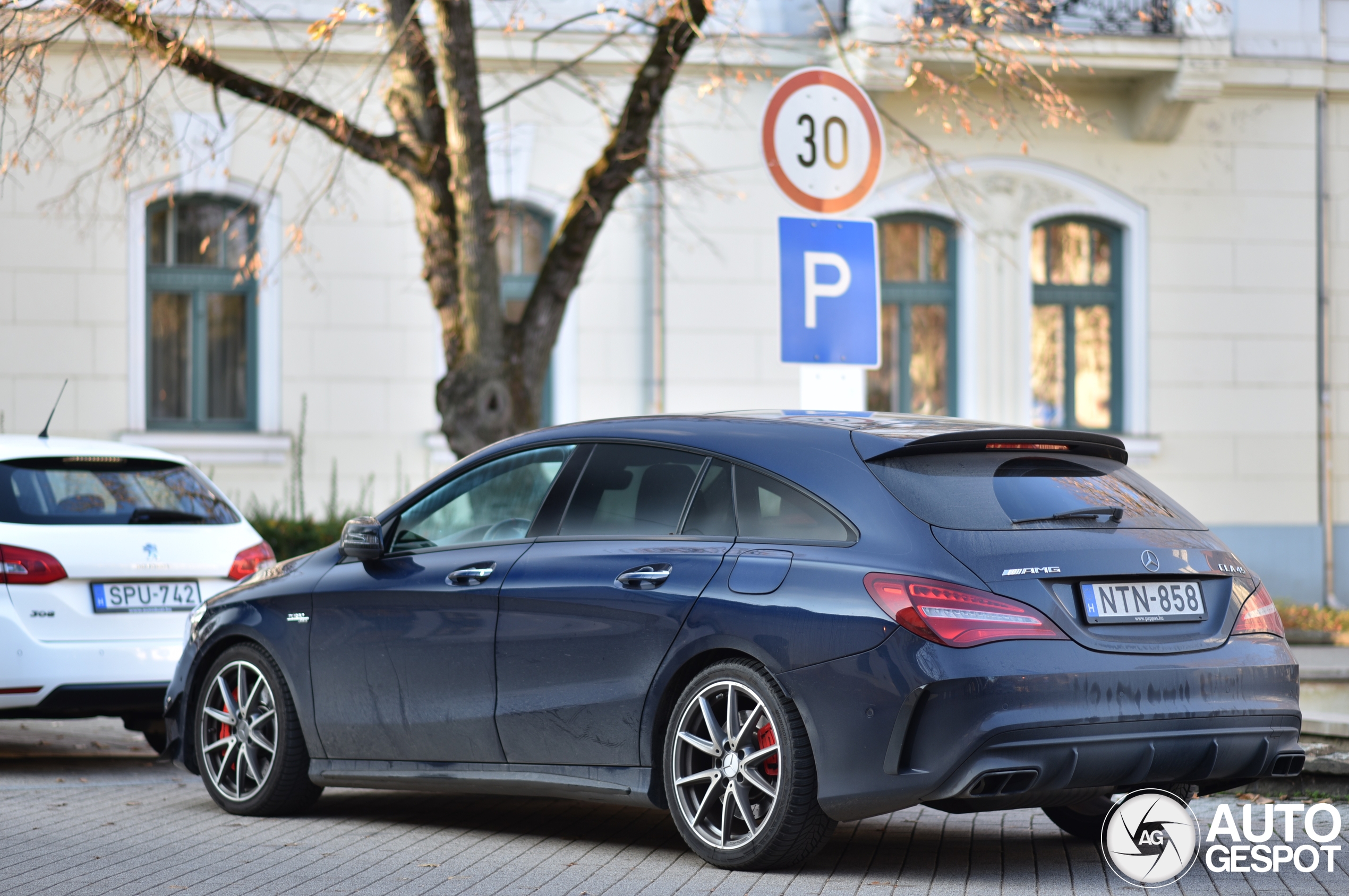 Mercedes-AMG CLA 45 Shooting Brake X117 2017