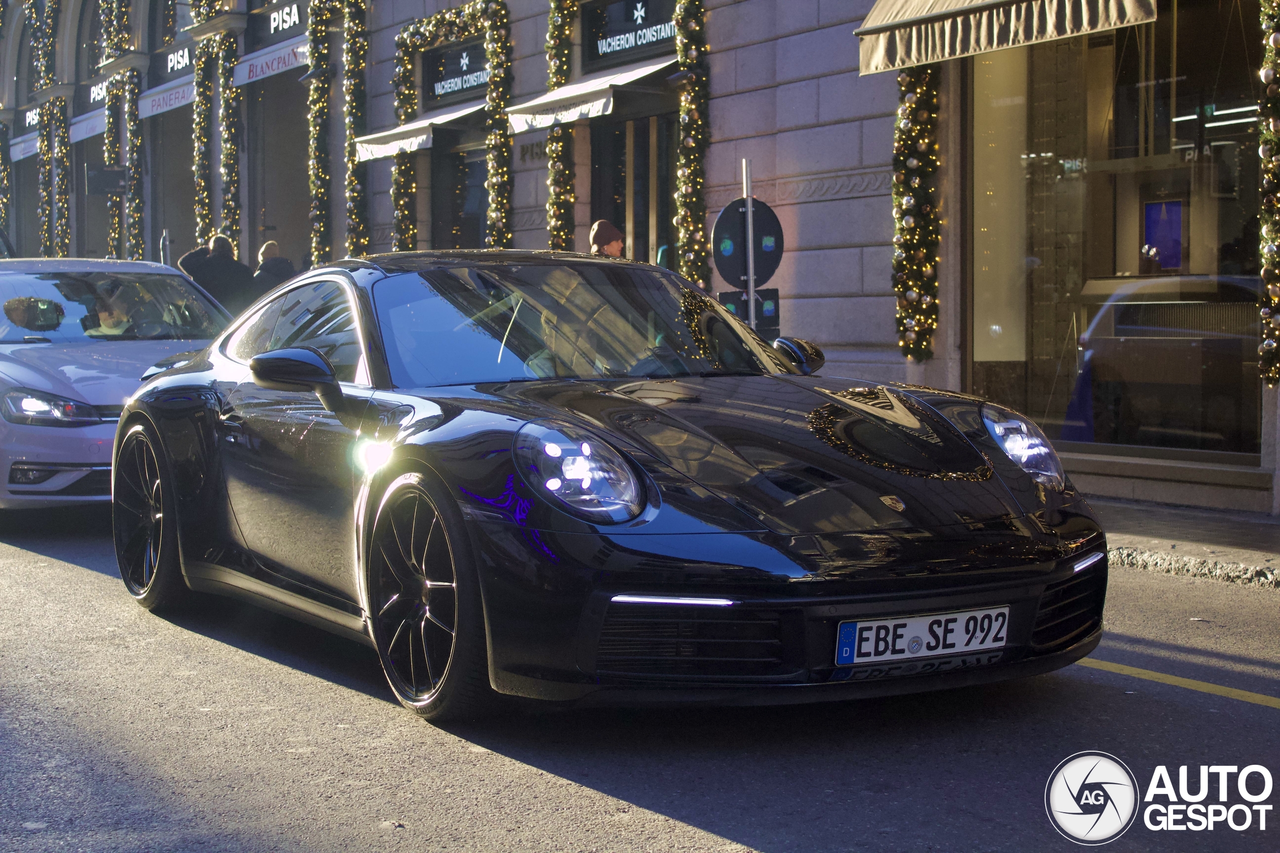 Porsche 992 Carrera 4S