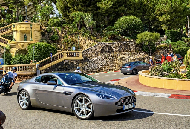 Aston Martin V8 Vantage