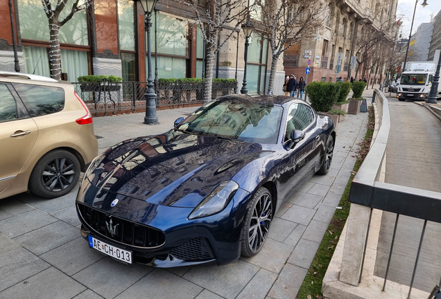 Maserati GranTurismo Modena 2023