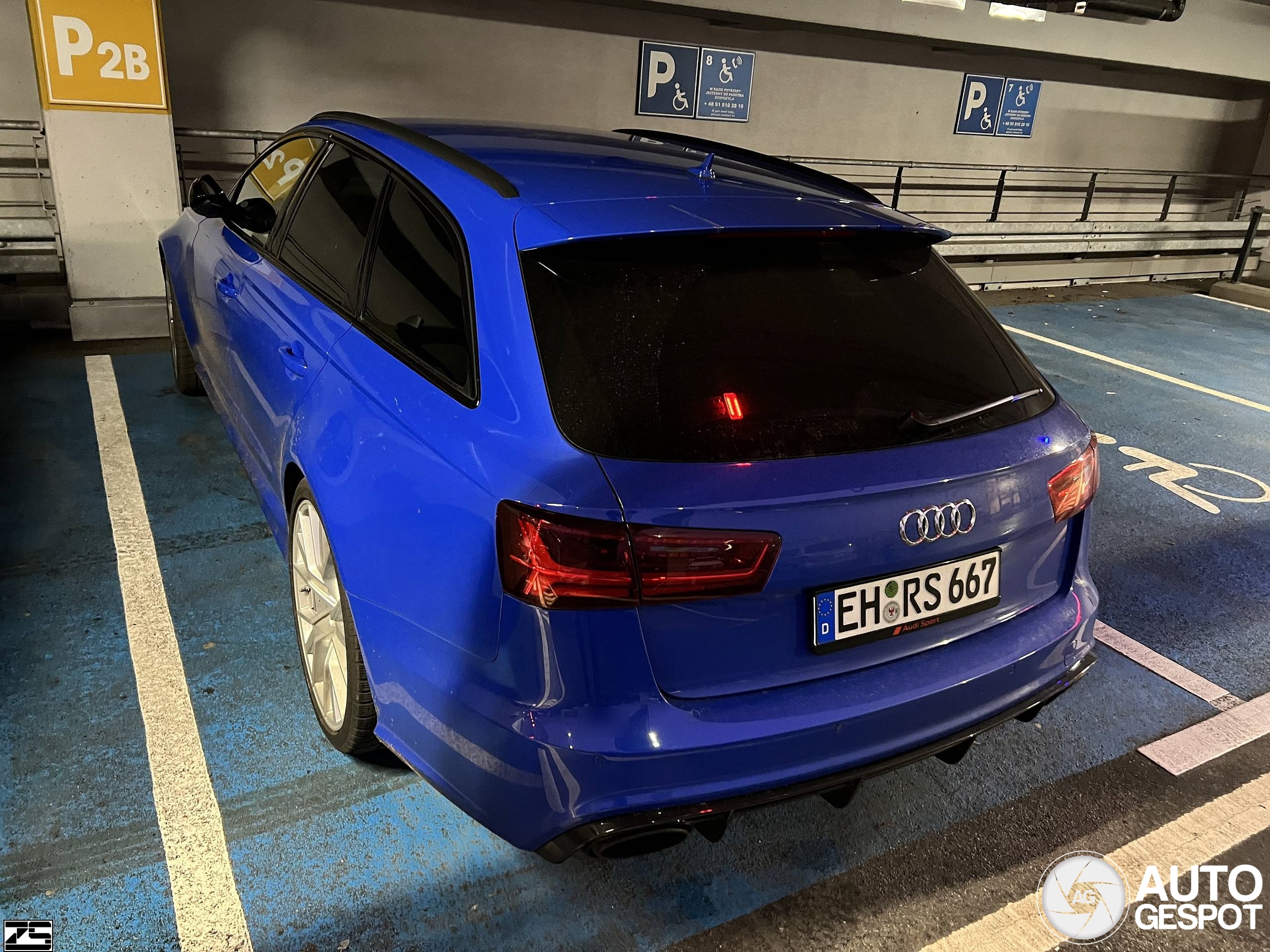 Audi RS6 Avant C7 2015 Nogaro Edition