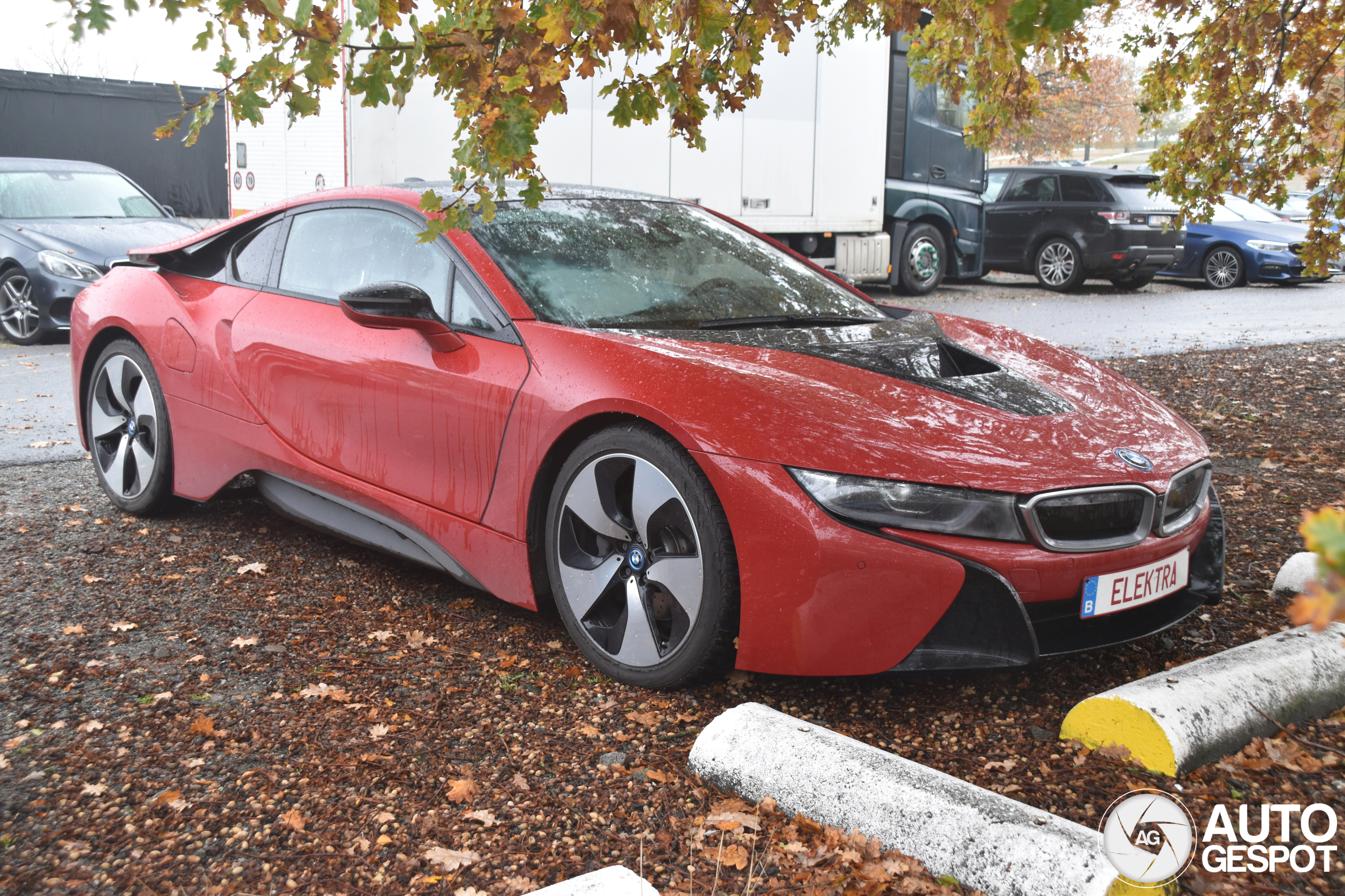 BMW i8 Protonic Red Edition