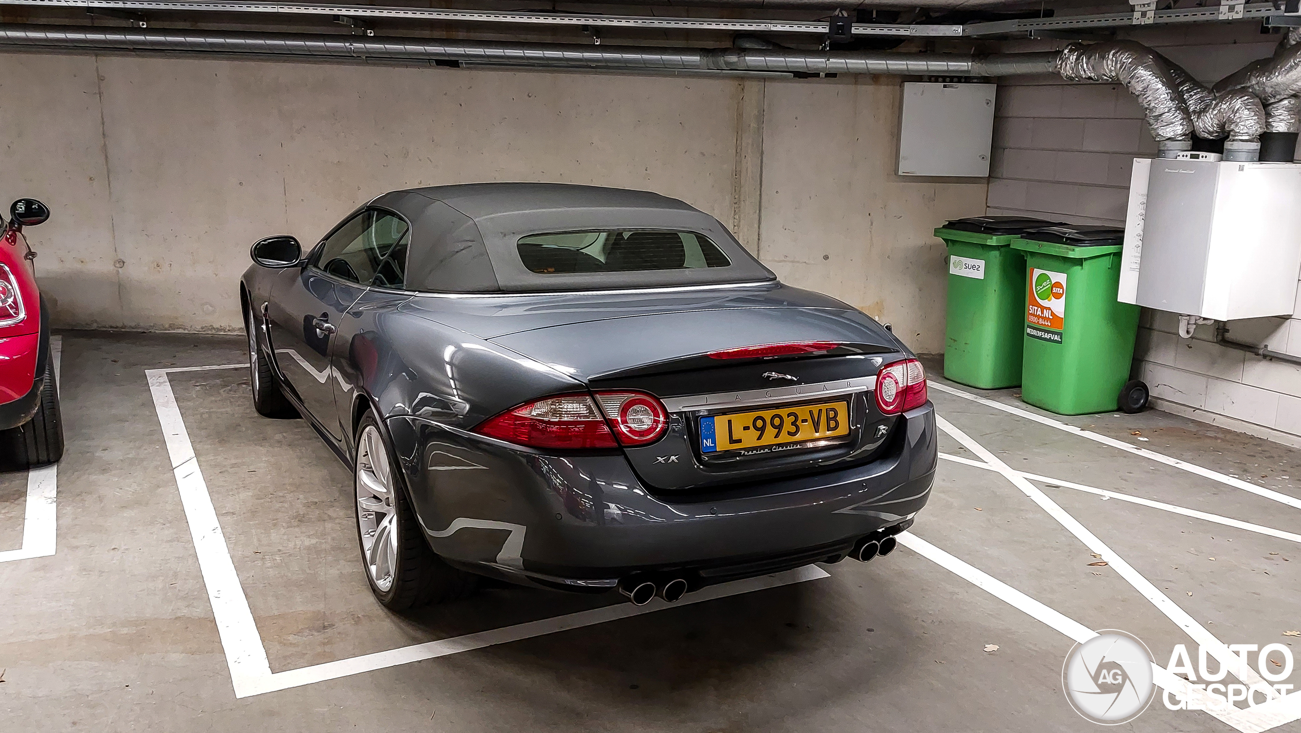 Jaguar XKR Convertible 2006