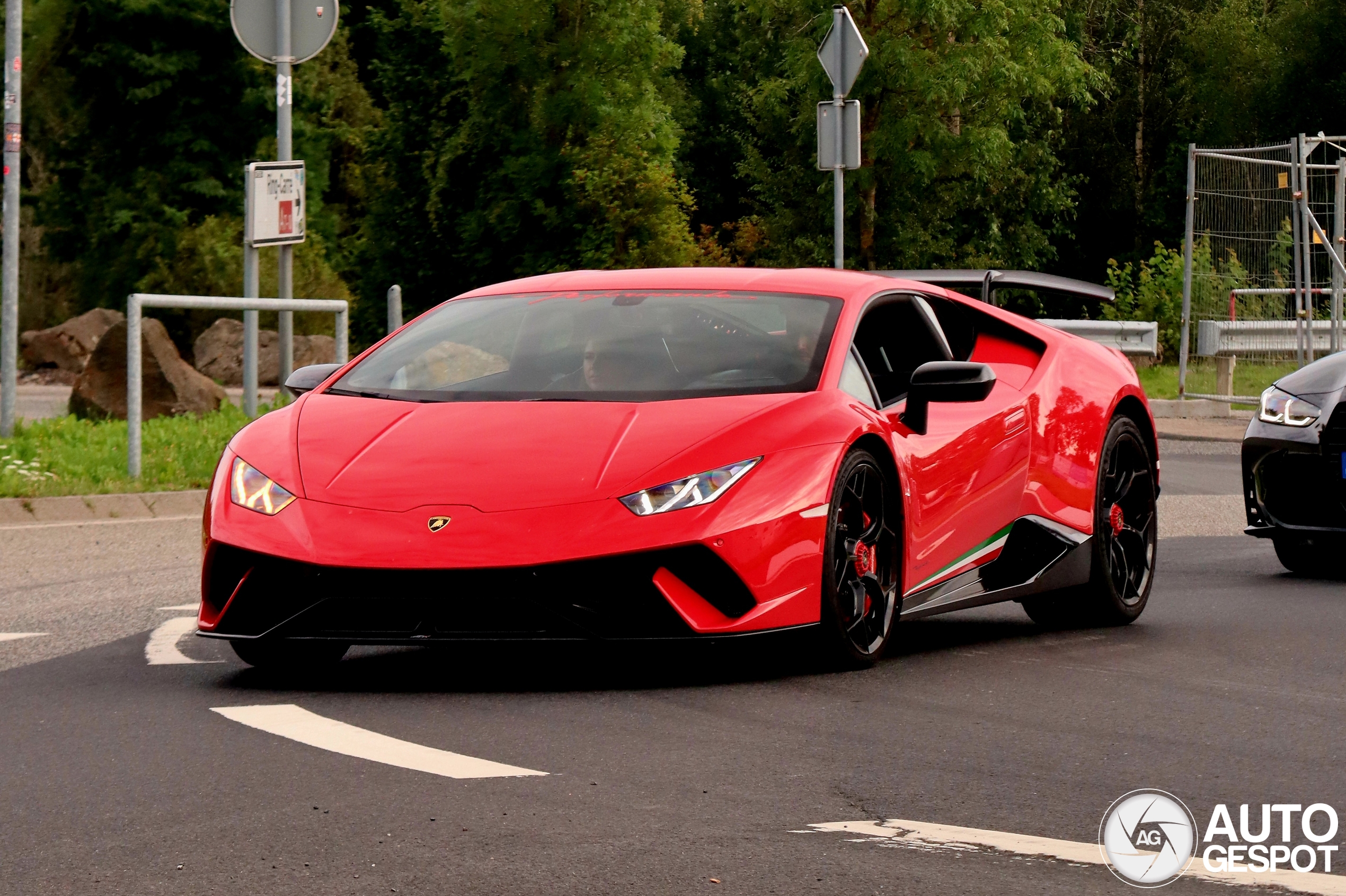 Lamborghini Huracán LP640-4 Performante