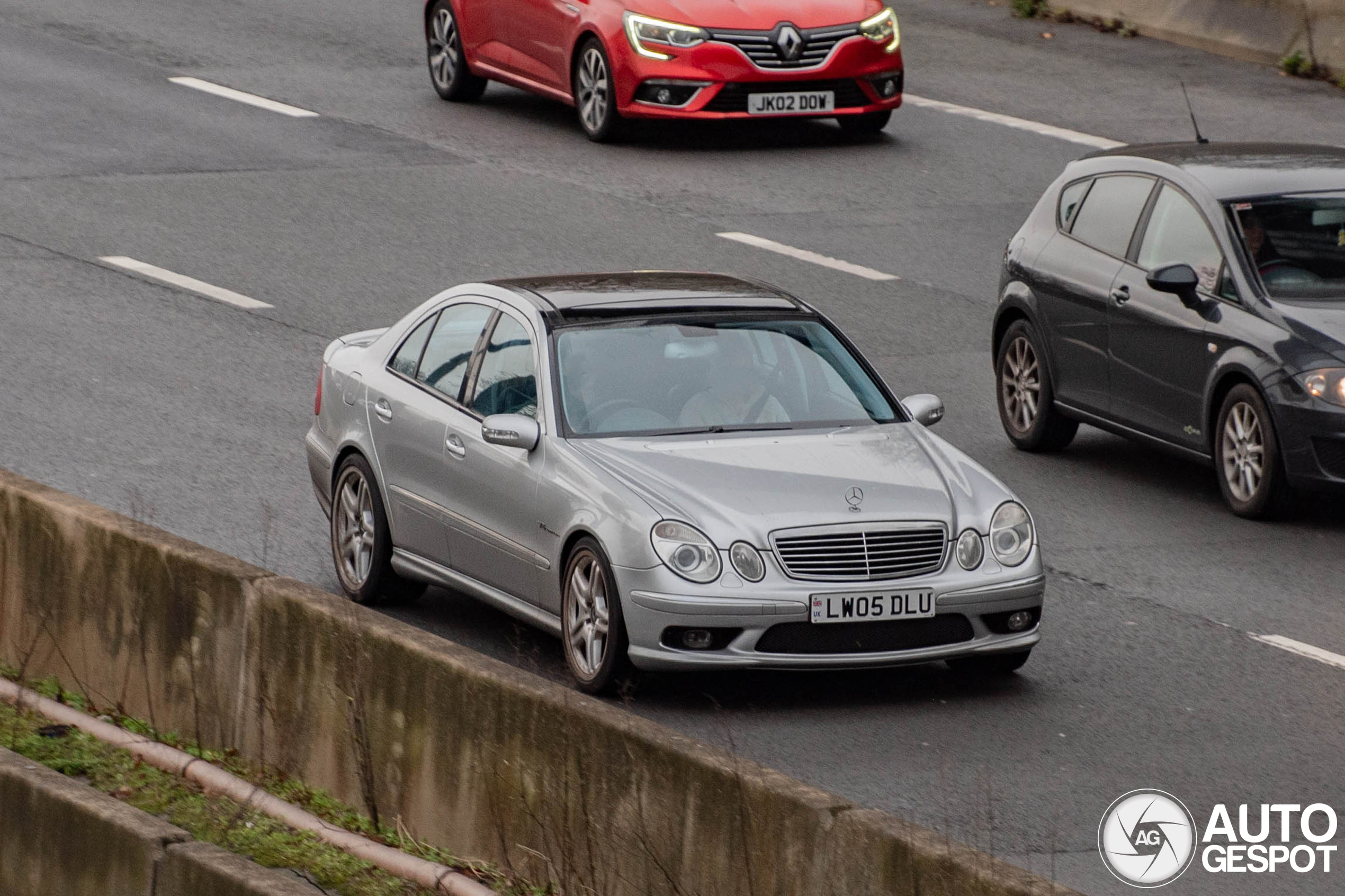 Mercedes-Benz E 55 AMG