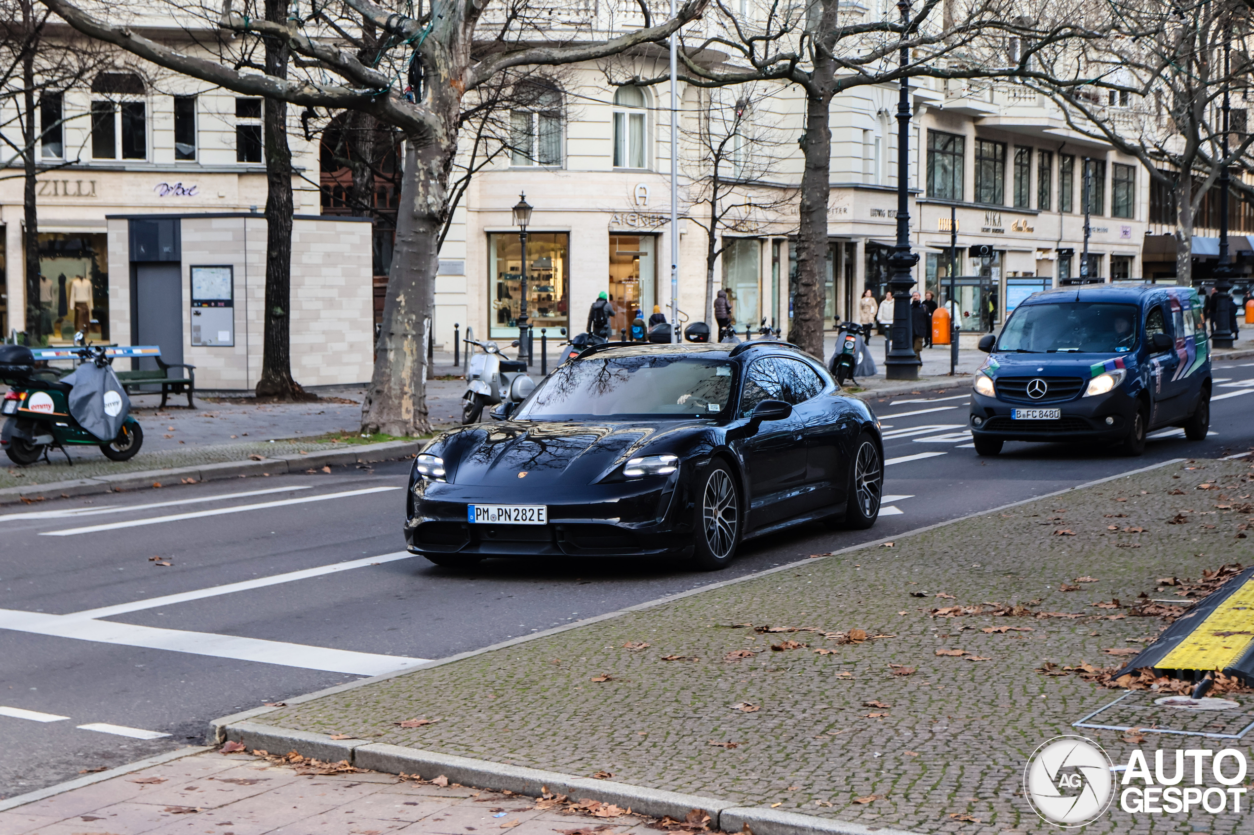 Porsche Taycan Turbo Sport Turismo