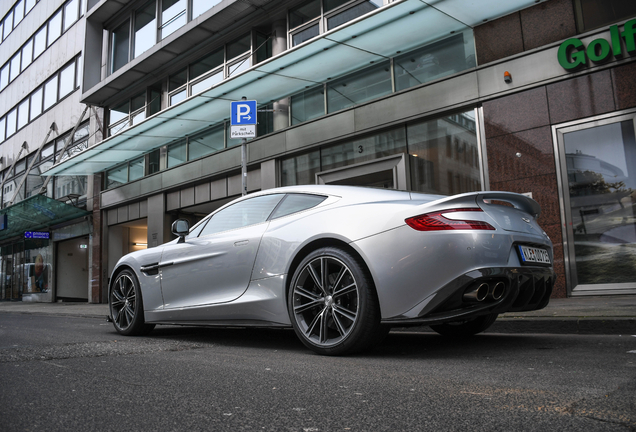 Aston Martin Vanquish S 2017