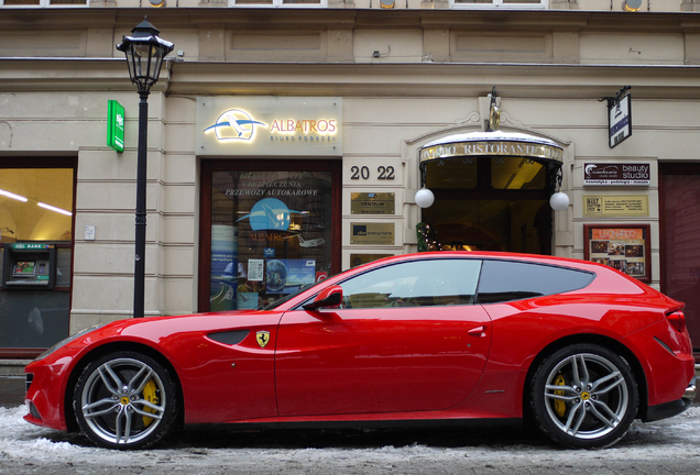 Ferrari FF