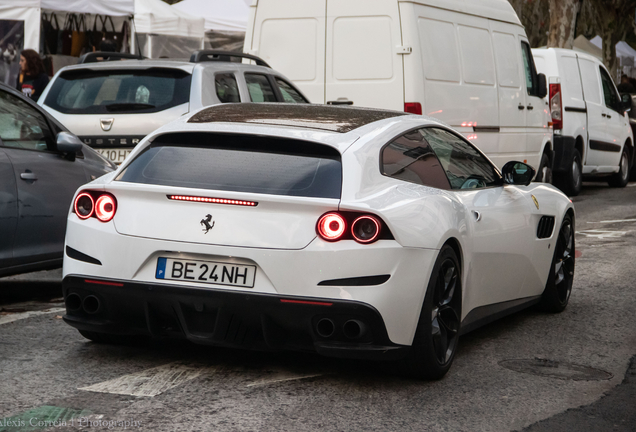 Ferrari GTC4Lusso T