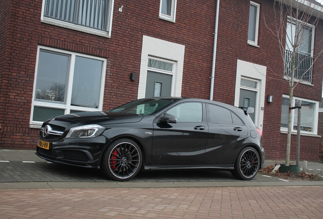 Mercedes-Benz A 45 AMG