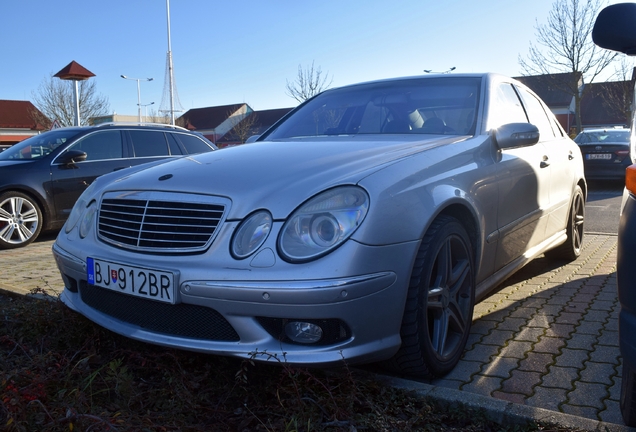 Mercedes-Benz E 55 AMG