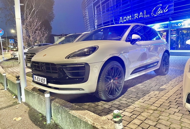 Porsche 95B Macan GTS MkIII