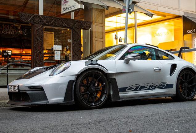 Porsche 992 GT3 RS MkI Weissach Package