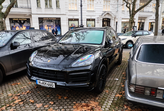 Porsche 9YA Cayenne GTS