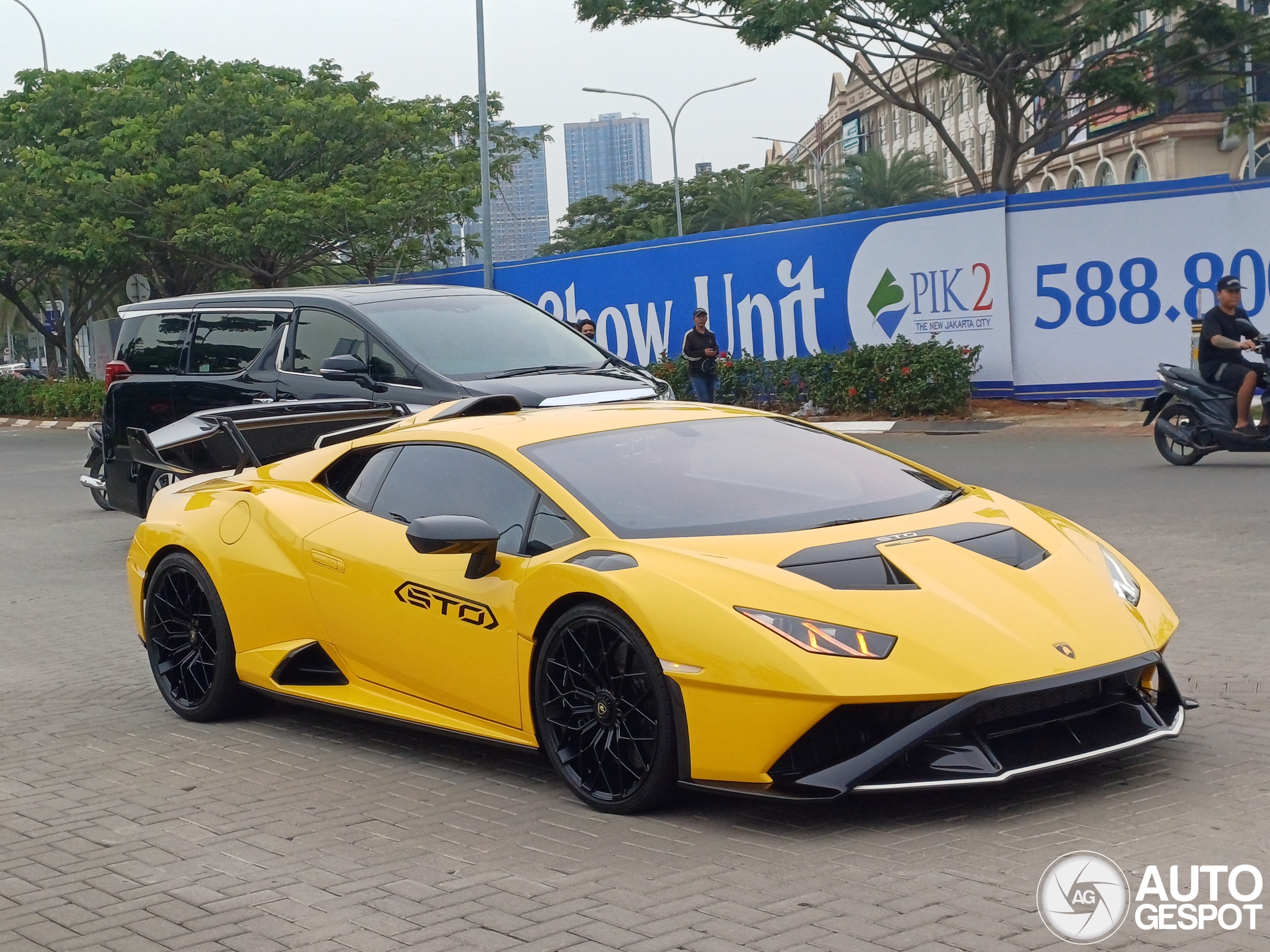 Lamborghini Huracán LP640-2 STO