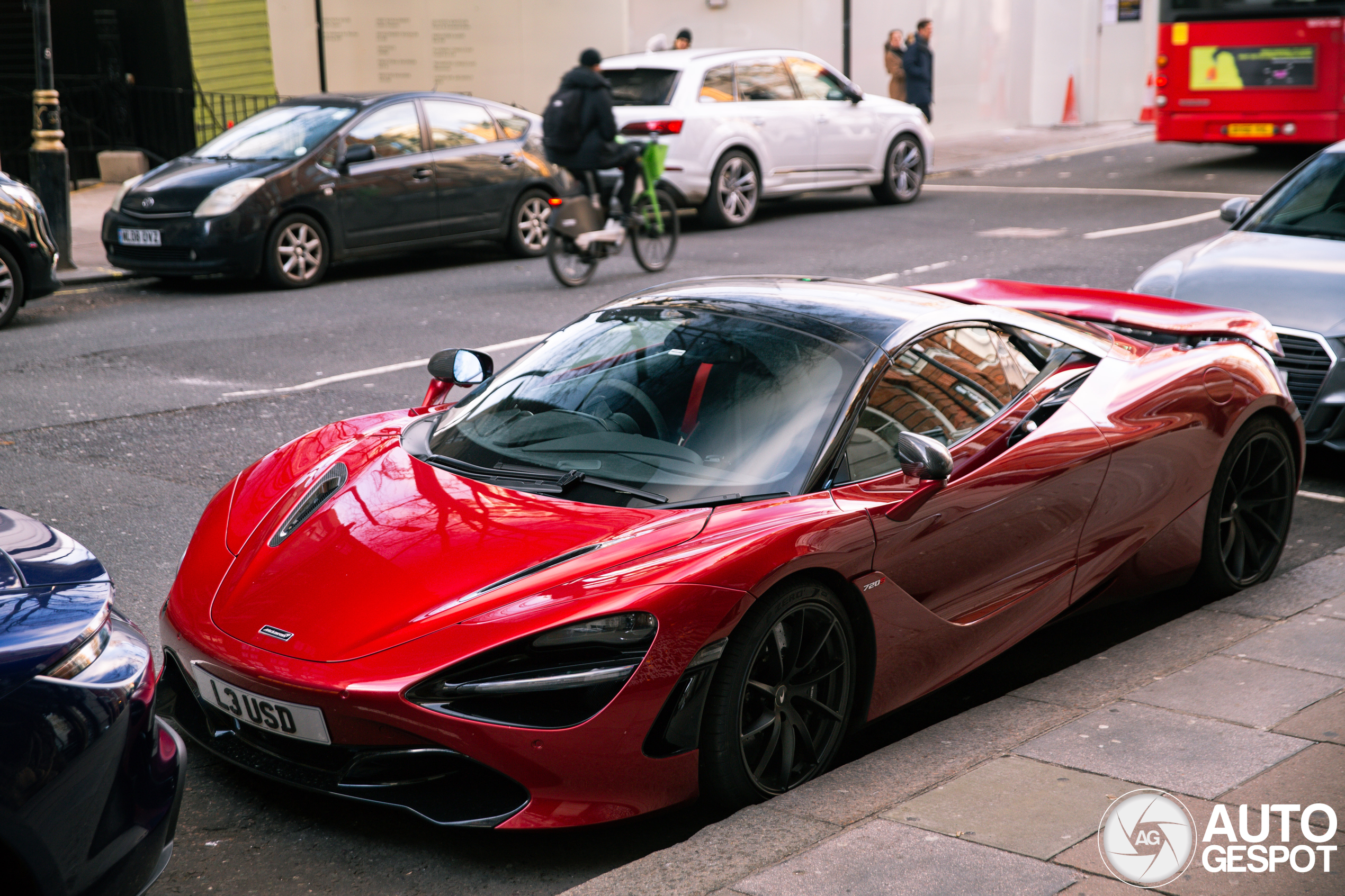 McLaren 720S Spider