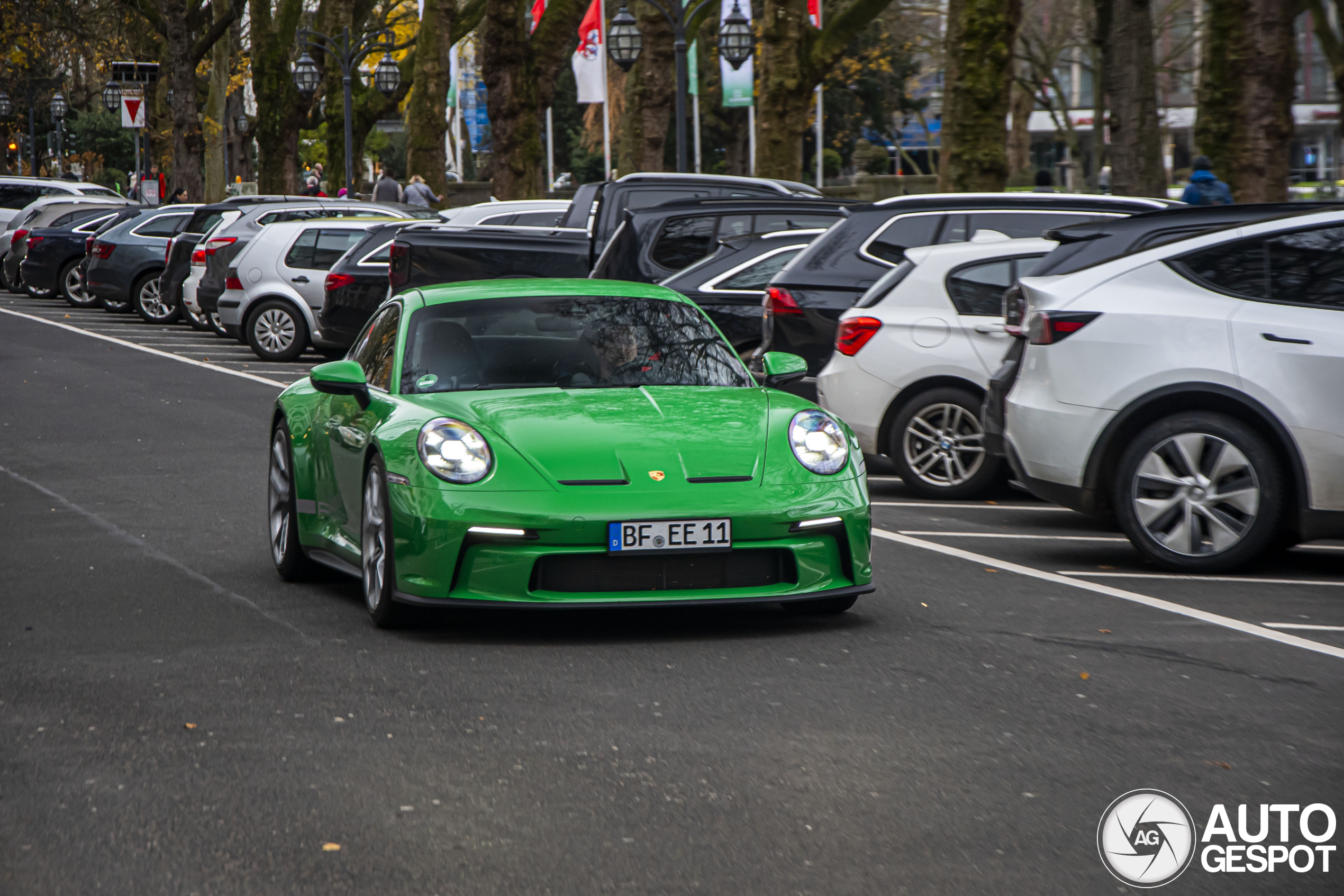 Porsche 992 GT3 Touring