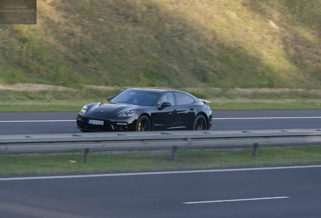 Porsche 971 Panamera Turbo S E-Hybrid