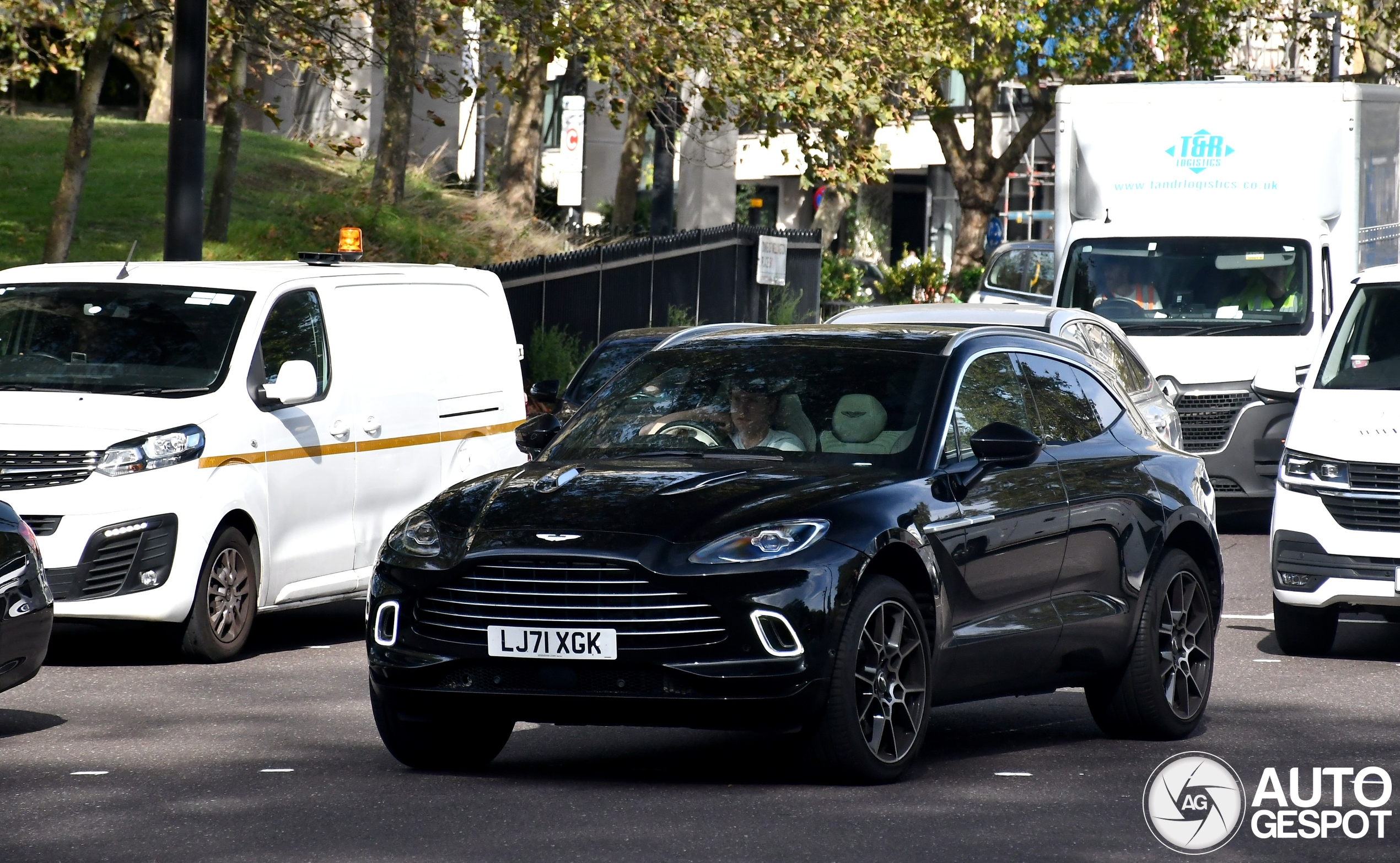 Aston Martin DBX