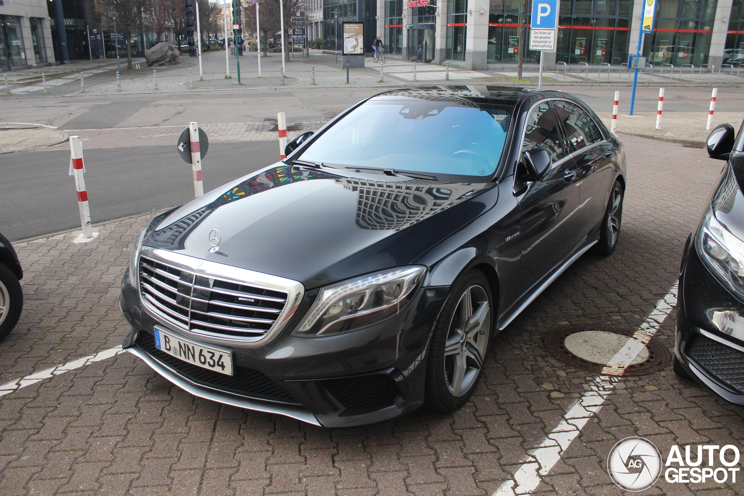 Mercedes-Benz S 63 AMG V222